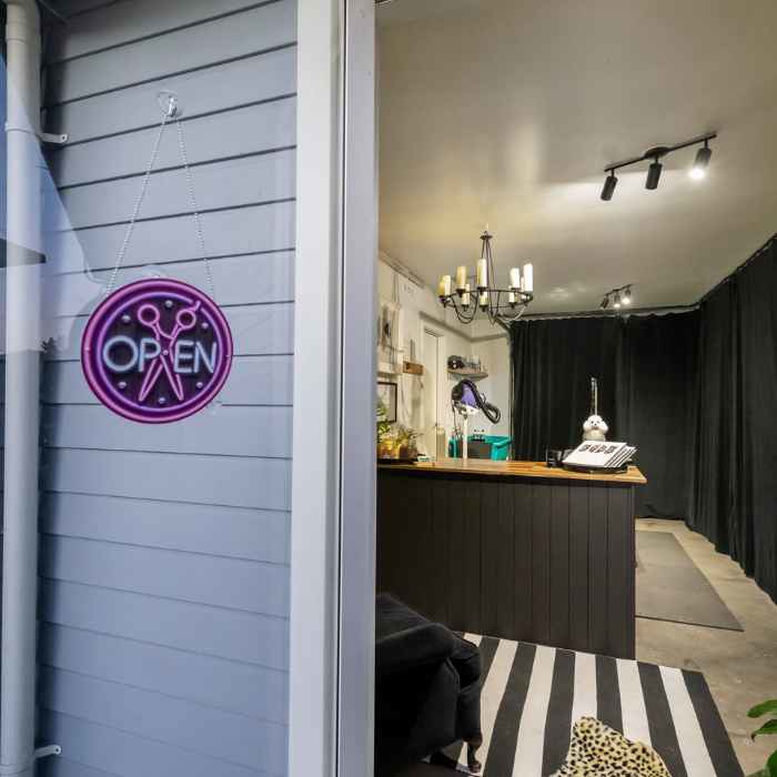 Inside Antonia's dog grooming business